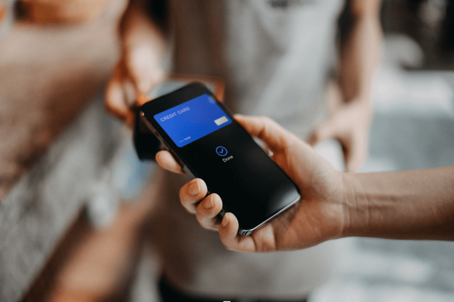 Paiement direct par carte bancaire sur un terminal de paiement